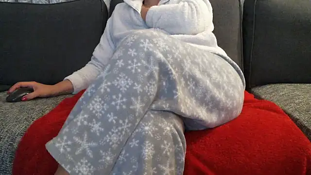 mysteriouscouple001 online show from March 29, 2026, 9:04 pm