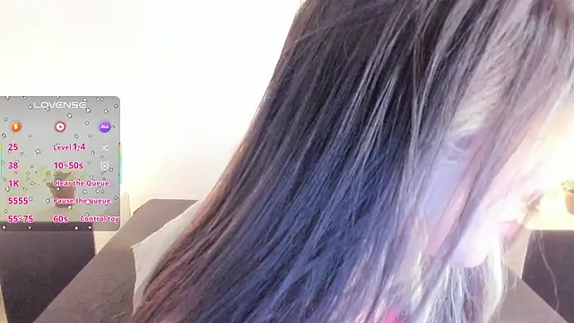 natassha1 online show from October 18, 2025, 11:11 am