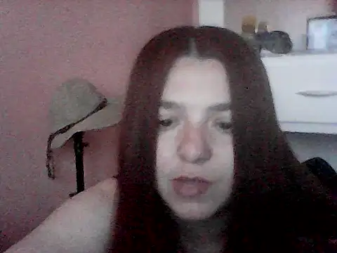 Oxitocina2000 online show from November 4, 2025, 8:52 pm