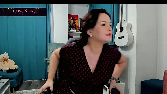 Katniss K online show from January 19, 2025, 2:17 pm