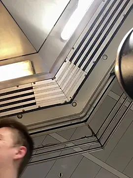 Snapshot of Toyjungee chatting on February 2, 2026, 1:21 pm Toyjungee online show from February 2, 2026, 1:21 pm