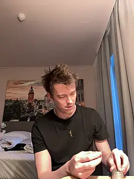 Toyjungee online show from March 20, 2026, 5:18 pm