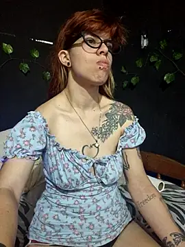 Carlafoxxx online show from March 21, 2025, 4:18 pm