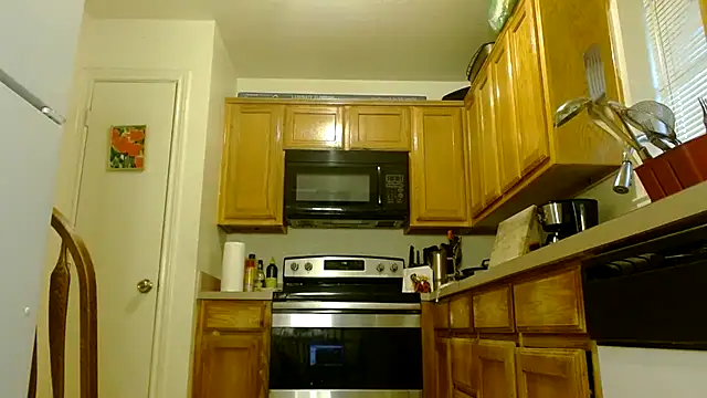 DiamondMonroeXo online show from November 20, 2025, 5:56 pm