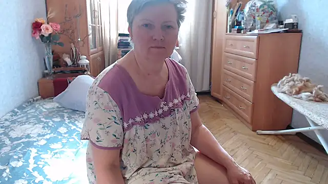Snapshot of zarinafonliberman chatting on May 9, 2026, 5:34 am zarinafonliberman online show from May 9, 2026, 5:34 am