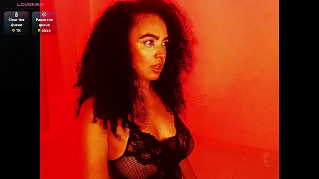 cataleya-miller  online show from October 28, 2025, 2:04 am