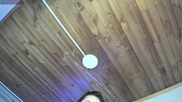 natasha logan  online show from October 10, 2025, 4:00 am