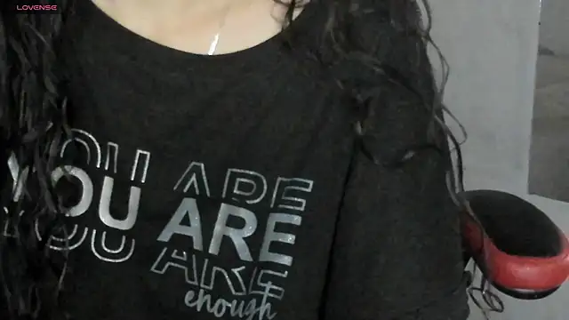 natasha logan  online show from April 10, 2026, 4:06 am