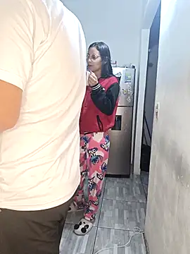 catire2323 online show from March 26, 2026, 4:18 am