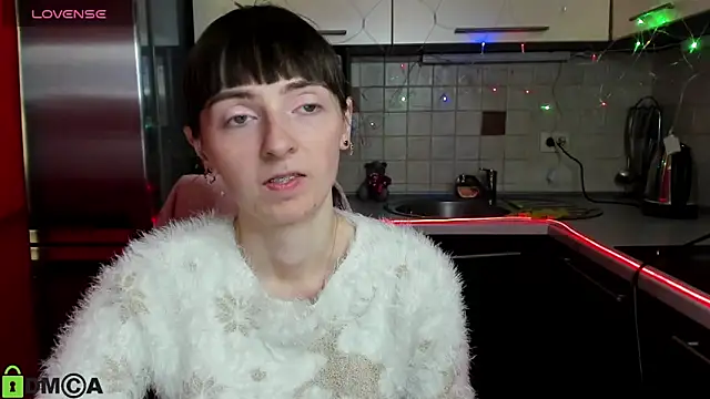 TayanaJons online show from March 17, 2025, 8:18 am