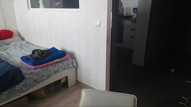 amanda kiss kiss online show from March 2, 2025, 9:42 am