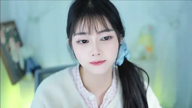 Judy520 online show from February 28, 2025, 6:32 am