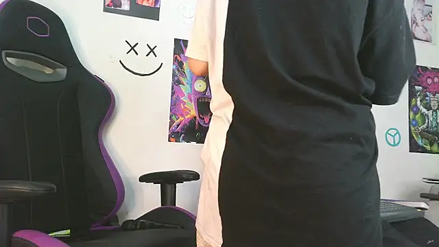 IM MAYA online show from March 5, 2025, 7:49 pm