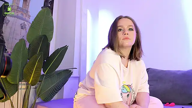 ErikaLust online show from December 3, 2025, 4:09 am