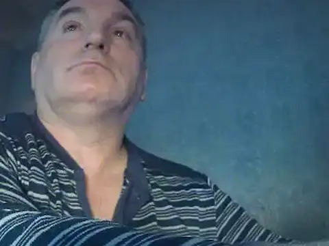 Snapshot of GYurmoka70 chatting on February 2, 2025, 8:41 pm GYurmoka70 online show from February 2, 2025, 8:41 pm