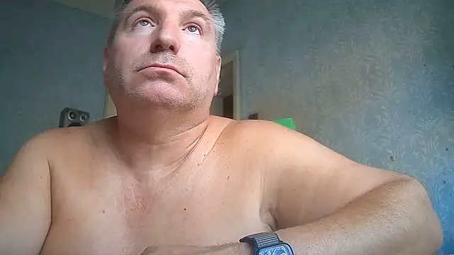 Snapshot of GYurmoka70 chatting on September 9, 2025, 3:44 pm GYurmoka70 online show from September 9, 2025, 3:44 pm