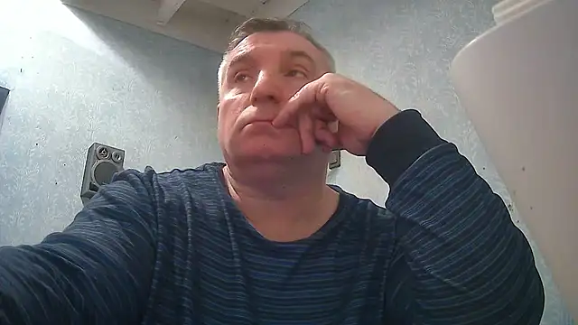 Snapshot of GYurmoka70 chatting on January 6, 2026, 9:29 pm GYurmoka70 online show from January 6, 2026, 9:29 pm