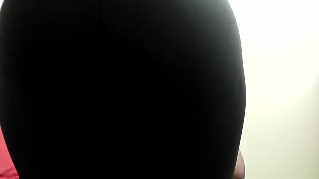 Snapshot of rihanna_abiodun chatting on March 6, 2025, 10:41 am rihanna abiodun online show from March 6, 2025, 10:41 am