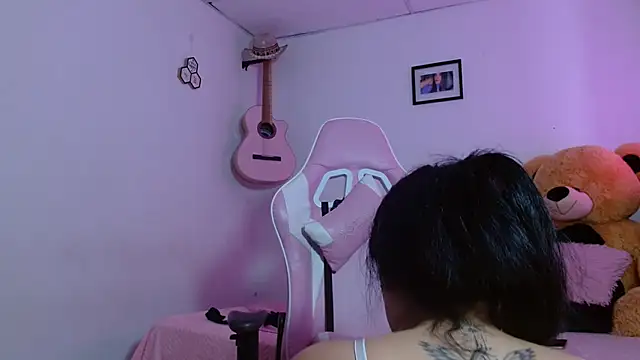 Dakota bumm online show from December 5, 2025, 4:36 pm