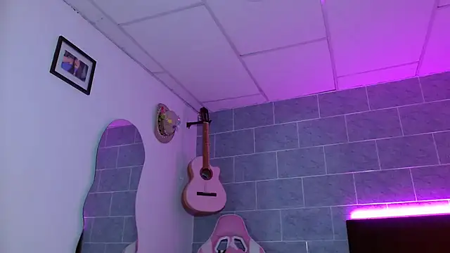 Dakota bumm online show from April 1, 2026, 3:31 pm