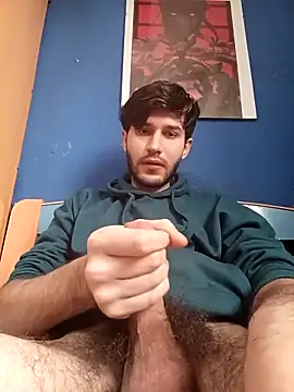 Esti02 online show from March 3, 2026, 4:02 pm