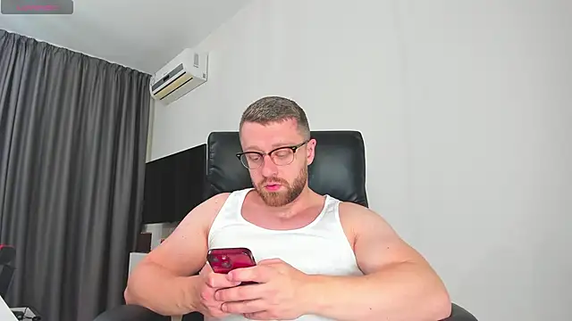 Findom guy online show from December 20, 2025, 1:18 pm