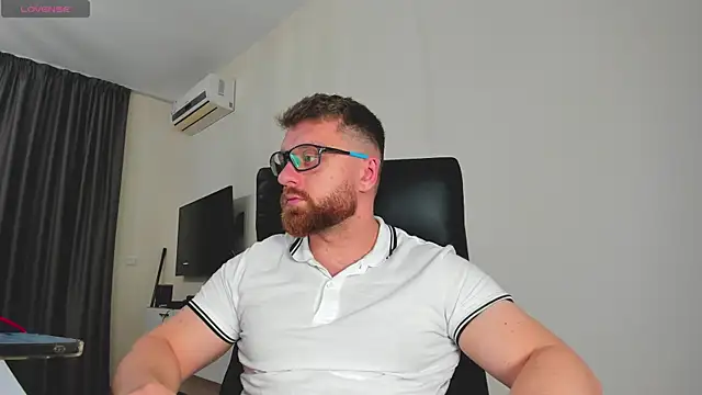 Findom guy online show from March 5, 2026, 11:06 am