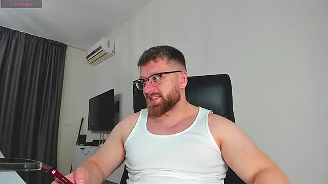 Findom guy online show from March 6, 2026, 11:50 am
