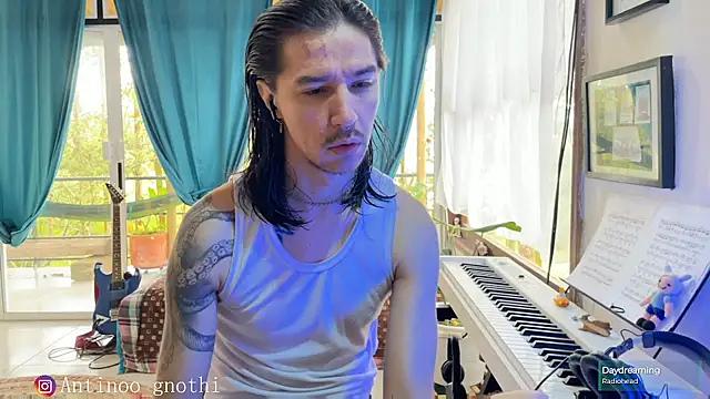 Antinoo Gnothi online show from December 15, 2024, 2:27 pm