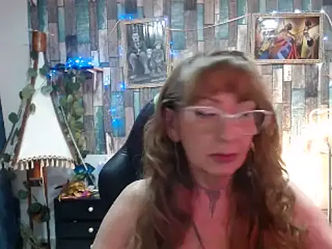 KarimaSarabe online show from January 15, 2025, 8:26 pm