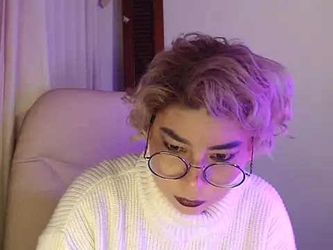 diane fergusson online show from April 21, 2026, 8:42 am