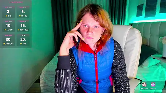 Kathlyn  Heath online show from October 11, 2025, 5:55 pm