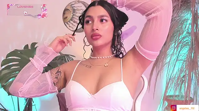 Anngel 1 online show from November 7, 2025, 3:45 pm