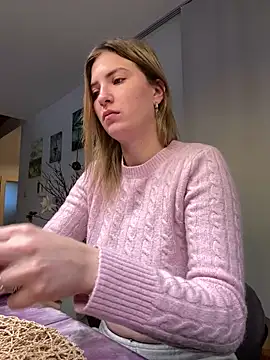 Snapshot of secretcrazy69 chatting on January 7, 2025, 8:13 am secretcrazy69 online show from January 7, 2025, 8:13 am