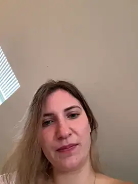 Snapshot of secretcrazy69 chatting on February 9, 2025, 2:40 pm secretcrazy69 online show from February 9, 2025, 2:40 pm