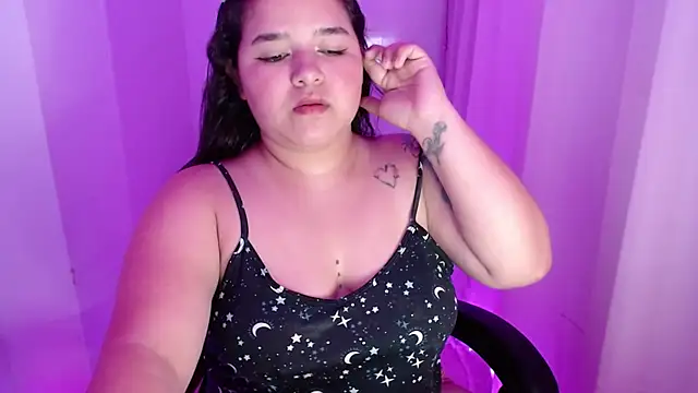 AngelitaWild  online show from September 23, 2025, 3:42 am