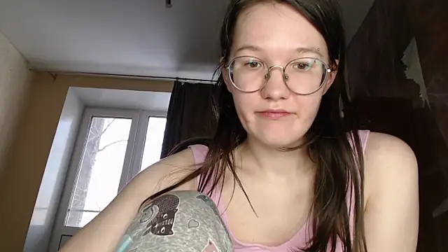 MiriamOr online show from February 14, 2025, 10:28 am