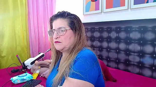 sandra 20 online show from July 25, 2026, 10:13 am