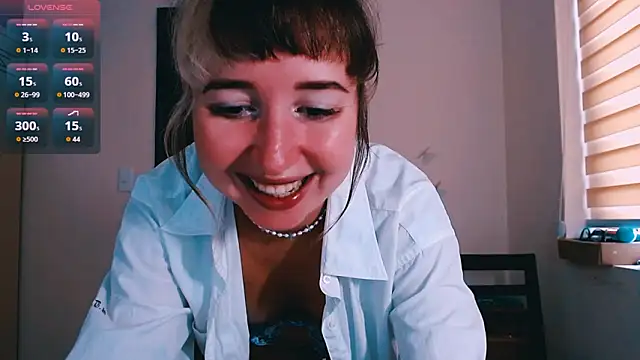 Cosmo Riri online show from March 13, 2026, 4:30 am