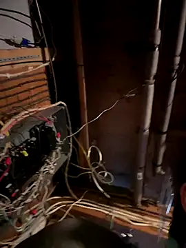 KBONE36 online show from December 17, 2025, 5:46 am