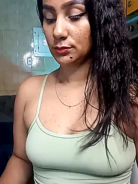 Leticia goddes online show from February 2, 2025, 9:45 pm