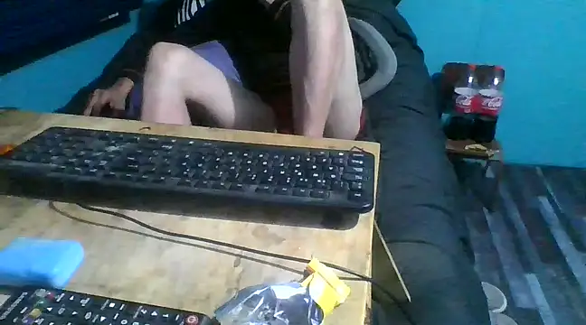 malekon76 online show from February 3, 2025, 8:02 am