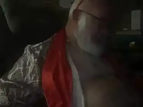 Snapshot of 44jon44 chatting on December 6, 2024, 1:18 am 44jon44 online show from December 6, 2024, 1:18 am