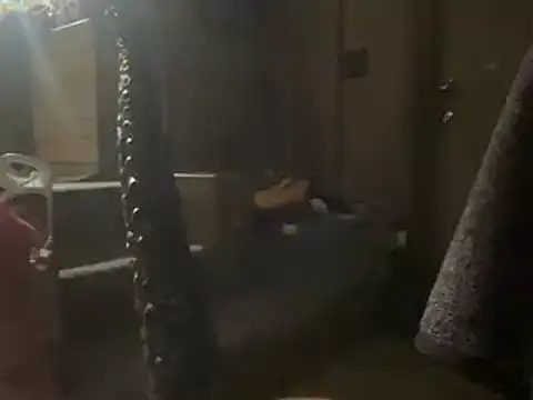 Snapshot of 44jon44 chatting on December 28, 2024, 4:19 am 44jon44 online show from December 28, 2024, 4:19 am