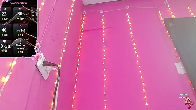 alaiia rosse online show from March 9, 2025, 3:49 pm