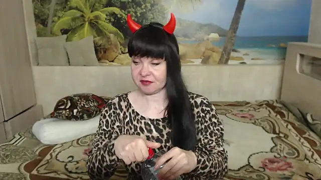 Snapshot of Aphelandra chatting on May 31, 2026, 6:09 pm Aphelandra online show from May 31, 2026, 6:09 pm