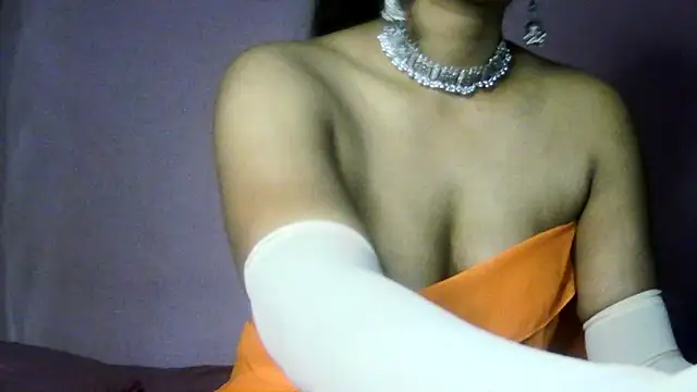 Snapshot of DAKSHA04 chatting on June 4, 2026, 12:00 pm DAKSHA04 online show from June 4, 2026, 12:00 pm