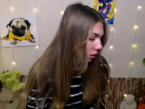 Snapshot of Sport_Tall_Doll chatting on December 2, 2024, 6:52 am Sport Tall Doll online show from December 2, 2024, 6:52 am