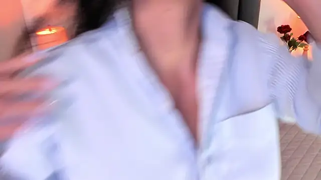 Snapshot of SaharaGarcia__ chatting on January 14, 2025, 9:09 pm SaharaGarcia online show from January 14, 2025, 9:09 pm