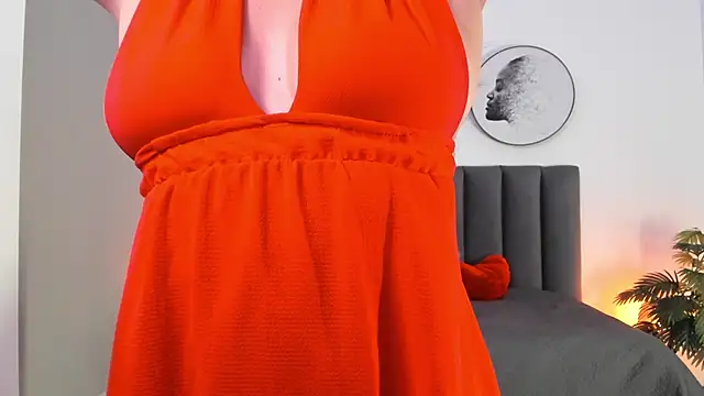 Snapshot of SaharaGarcia__ chatting on March 7, 2025, 10:43 pm SaharaGarcia online show from March 7, 2025, 10:43 pm